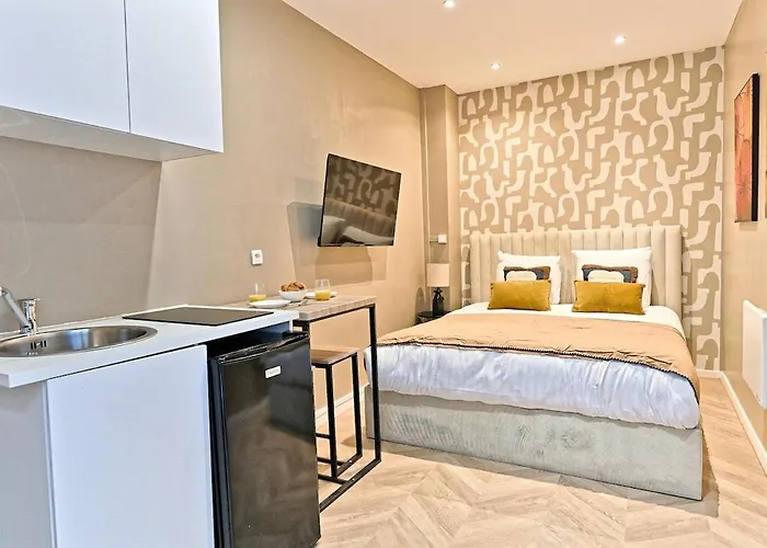 Studio Situe Dans Le 11Eme Arrondissement